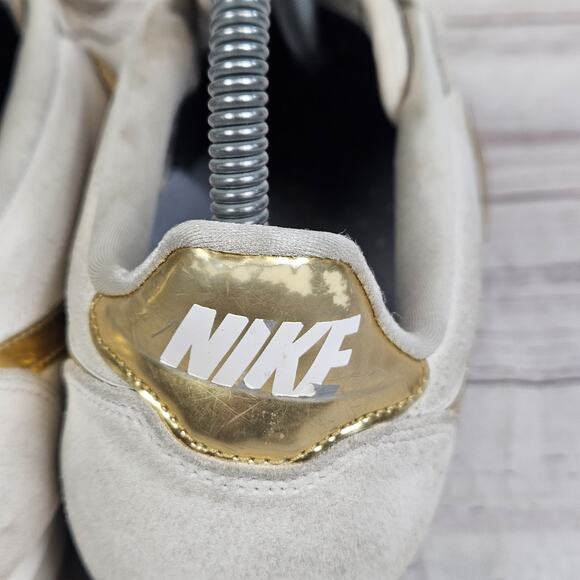 Nike Classic Cortez Women's Size 8.5 Suede Metallic Gold Running Shoes Sneakers - Picture 6 of 9